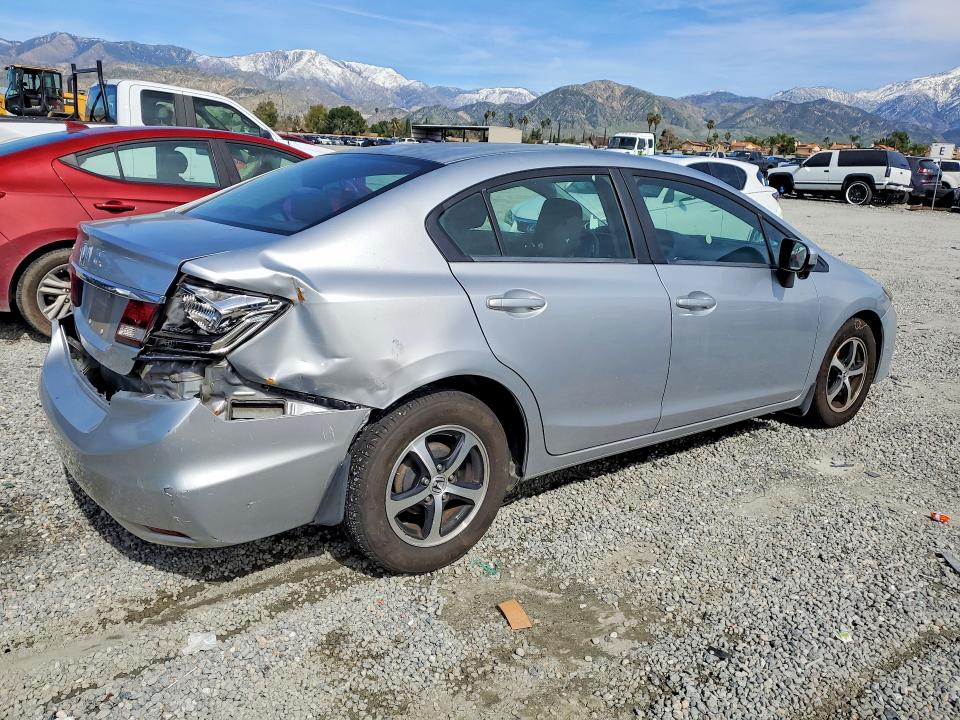 Photo 3 from auction – 2015 HONDA CIVIC with VIN 2HGFB2F78FH561914