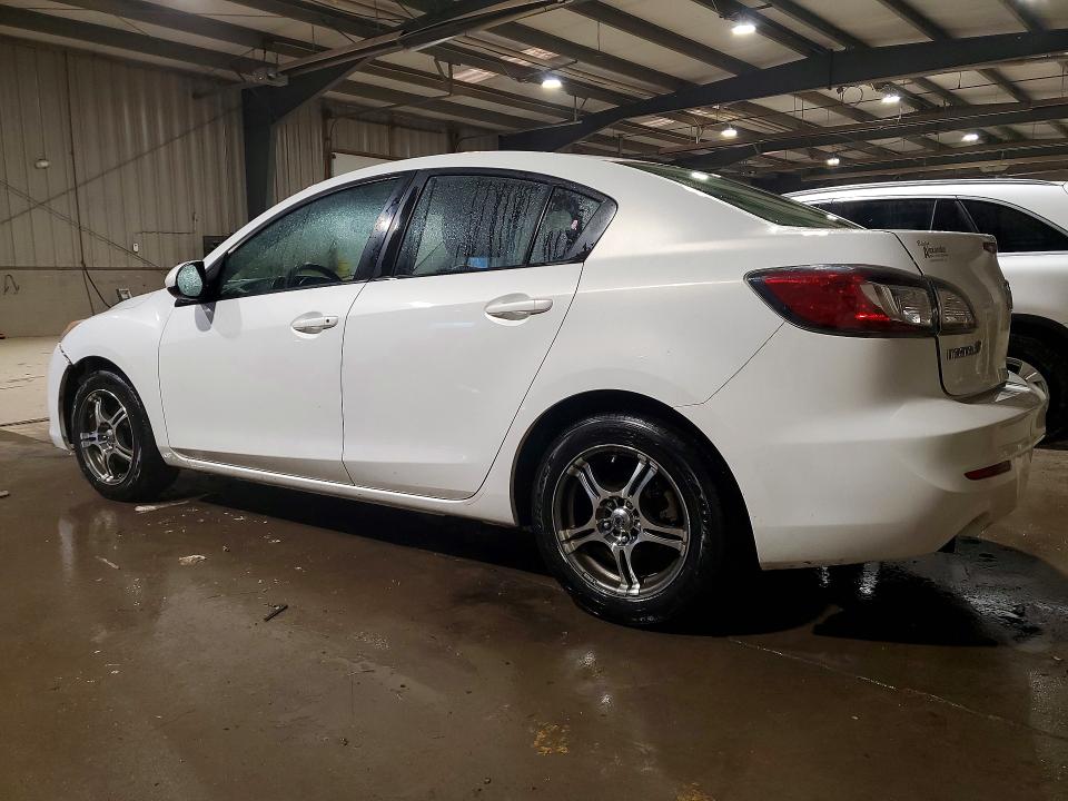 Photo 2 from auction – 2013 MAZDA 3 I with VIN JM1BL1TF4D1732685