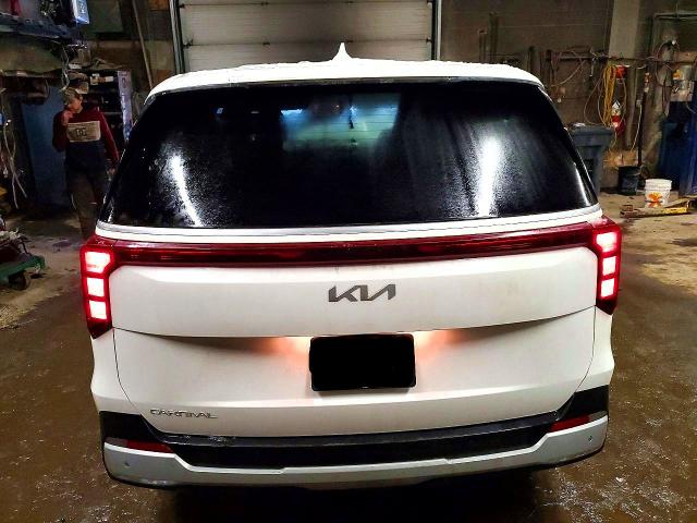 Foto 6 de la subasta – 2025 KIA CARNIVAL con VIN KNDNB5K38S6483015