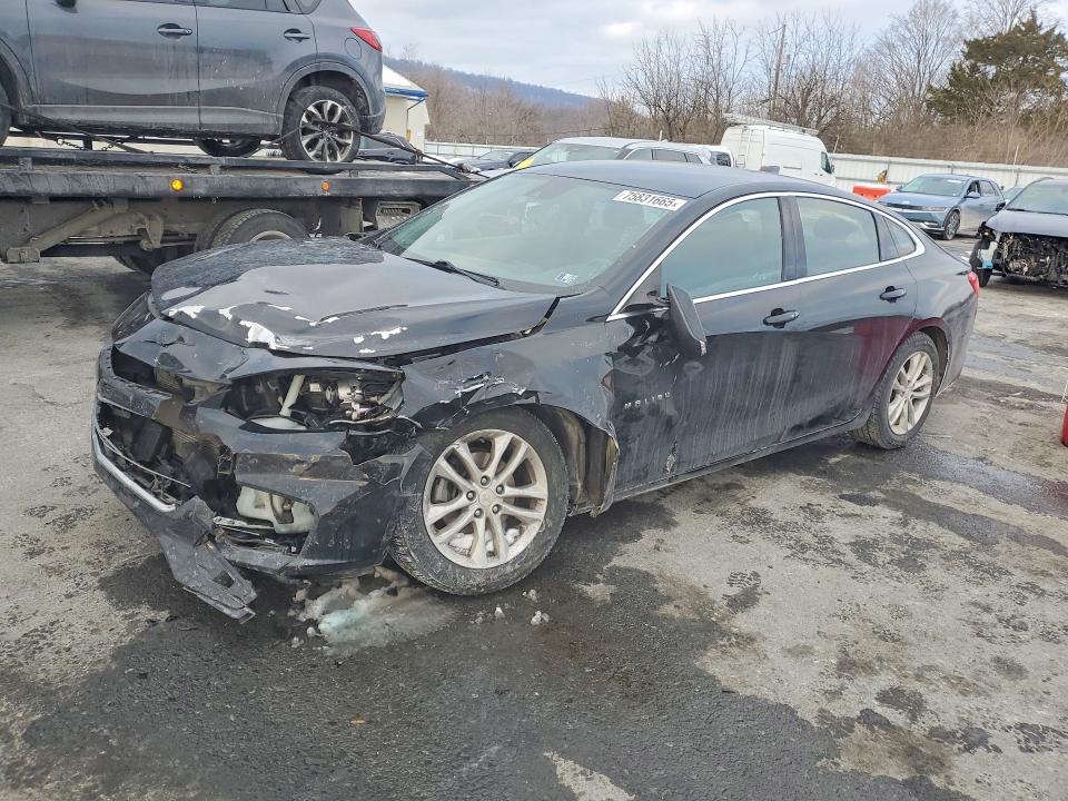 Photo 1 from auction – 2017 CHEVROLET MALIBU with VIN 1G1ZE5ST8HF231579