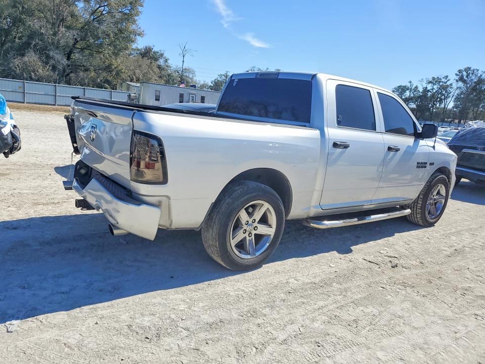 Photo 3 from auction – 2013 RAM 1500 with VIN 1C6RR6KT3DS584421
