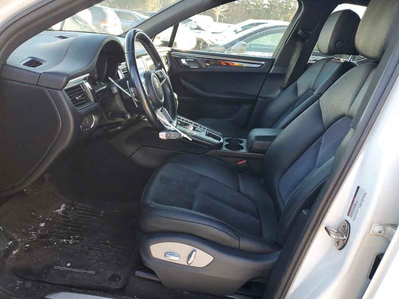 Photo 7 from auction – 2017 PORSCHE MACAN S with VIN WP1AB2A54HLB12345