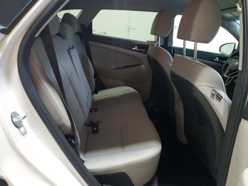 Photo 11 from auction – 2019 HYUNDAI TUCSON with VIN KM8J3CA45KU066307