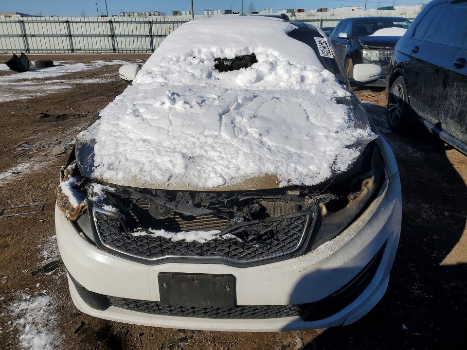 Photo 5 from auction – 2013 KIA OPTIMA SX with VIN 5XXGR4A61DG161198