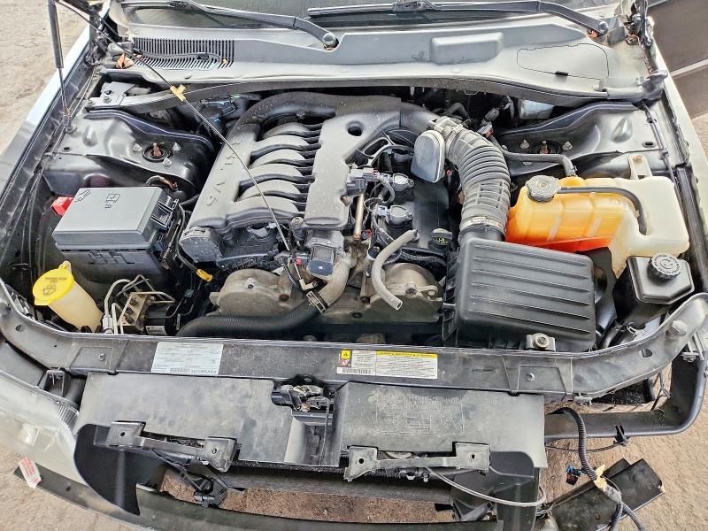 Photo 11 from auction – 2008 CHRYSLER 300 with VIN 2C3KA33G88H236102