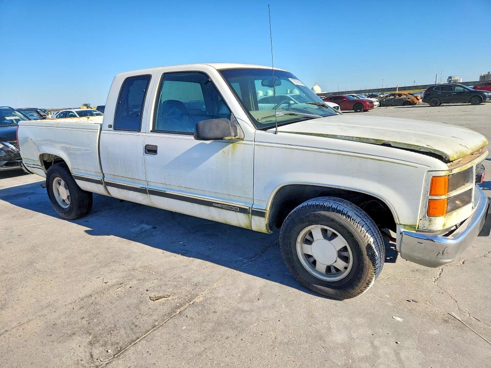 Фото 4 с аукциона – 1997 GMC SIERRA с VIN 1GTEC19R4VE563017