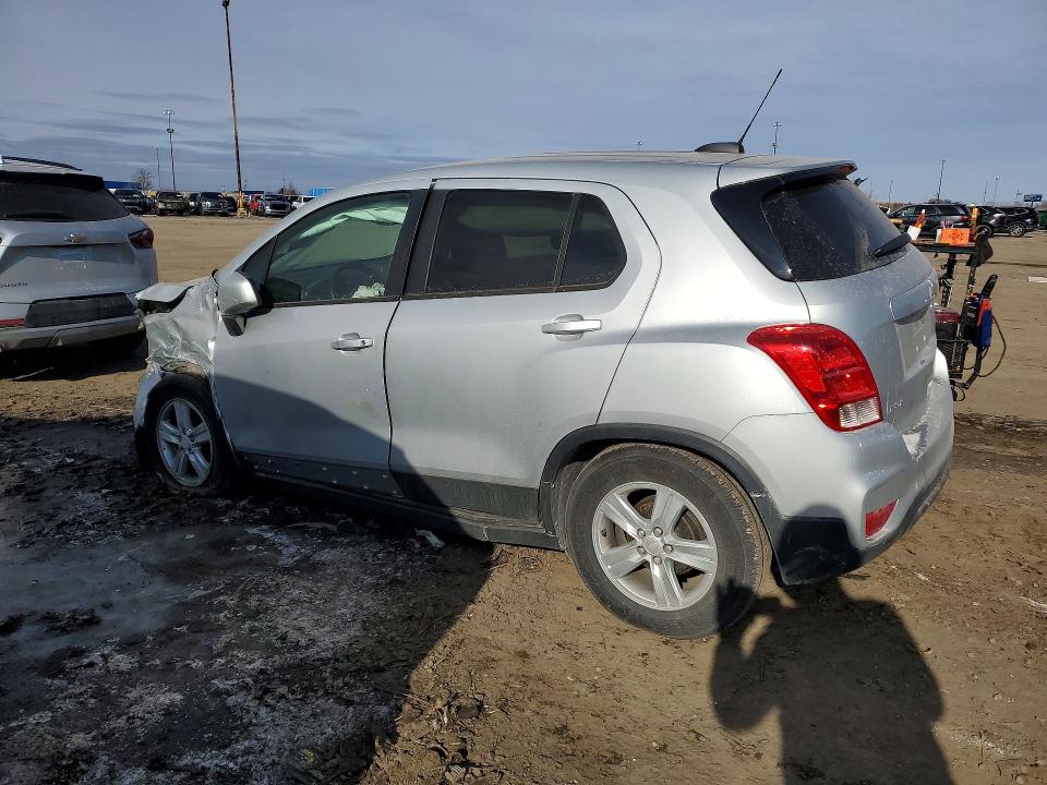 Photo 2 from auction – 2020 CHEVROLET TRAX with VIN 3GNCJKSB2LL185137
