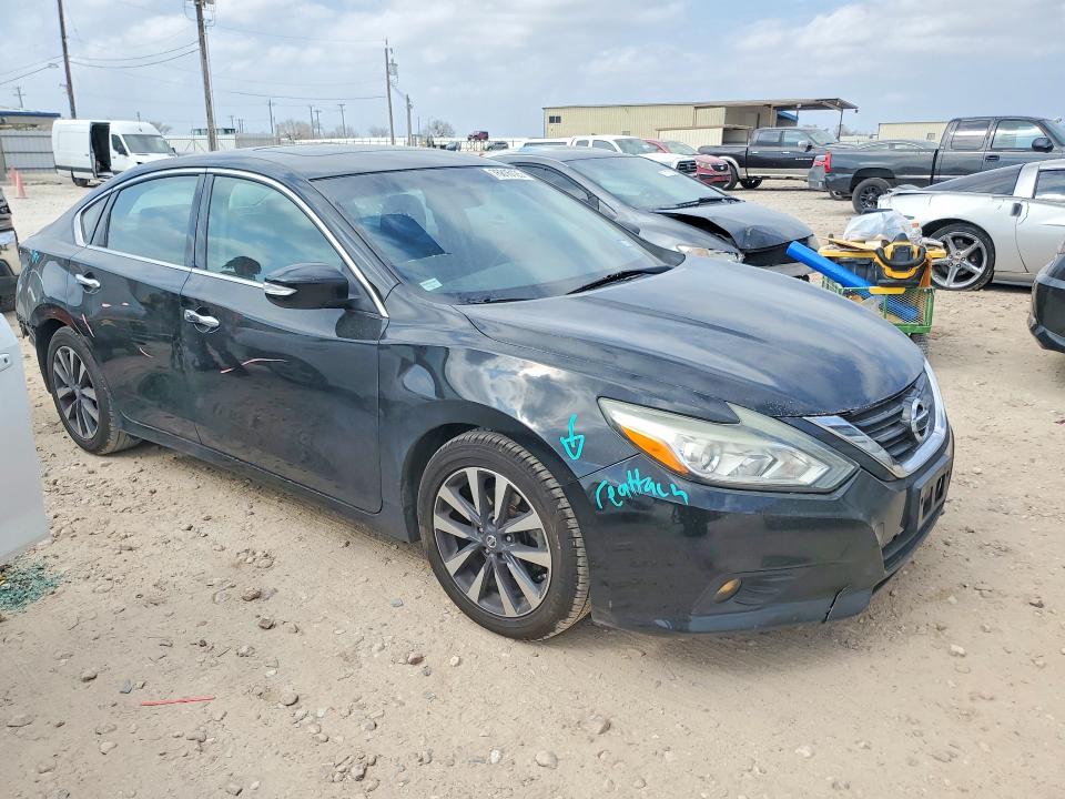 Photo 4 from auction – 2017 NISS ALTIMA with VIN 1N4AL3AP8HC151015