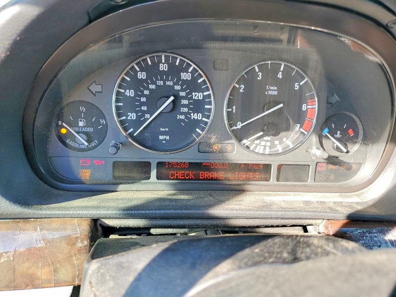 Photo 9 from auction – 2001 BMW 740 with VIN WBAGH83441DP26326