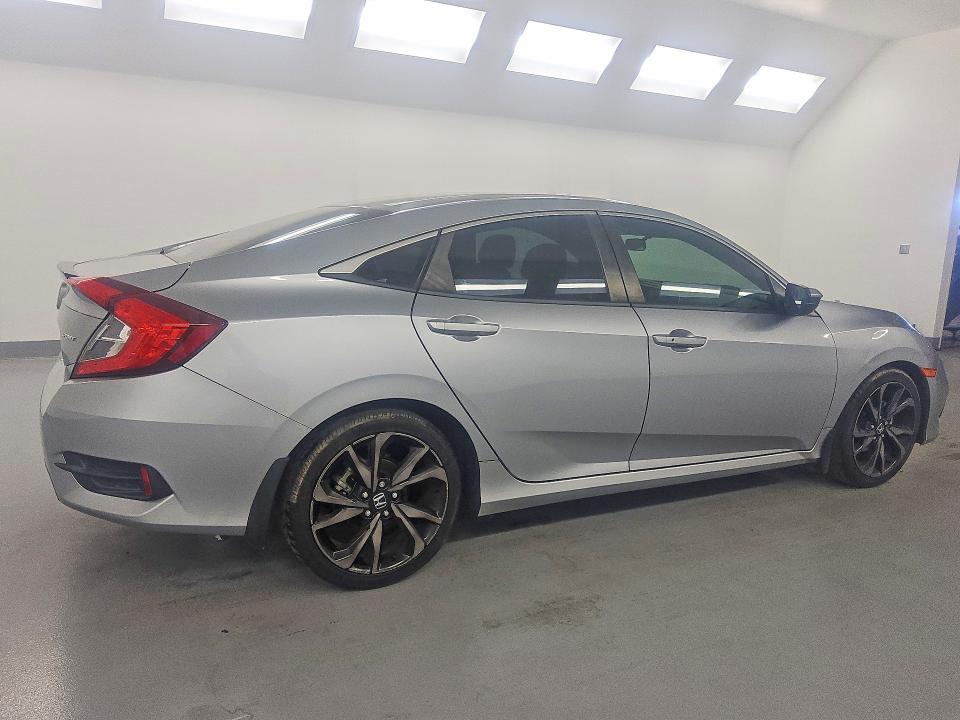 صورة رقم 3 من المزاد - 2019 HONDA CIVIC مع VIN 2HGFC2F82KH503457
