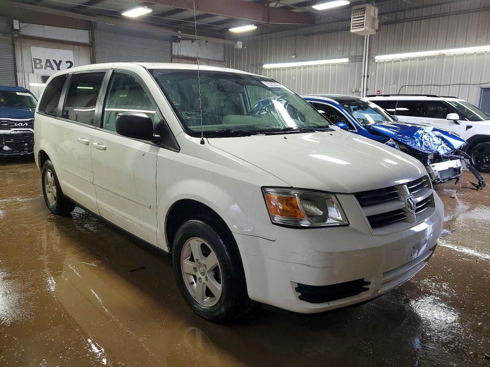 Photo 4 from auction – 2010 DODGE GRAND CARAVAN with VIN 2D4RN4DE1AR263789