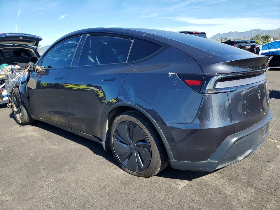Photo 2 from auction – 2026 TESLA MODEL Y with VIN 7SAYGDED3TF389081