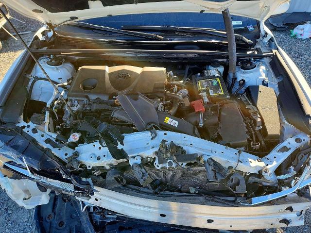 Photo 11 from auction – 2022 TOYOTA CAMRY with VIN 4T1C11AK8NU677034