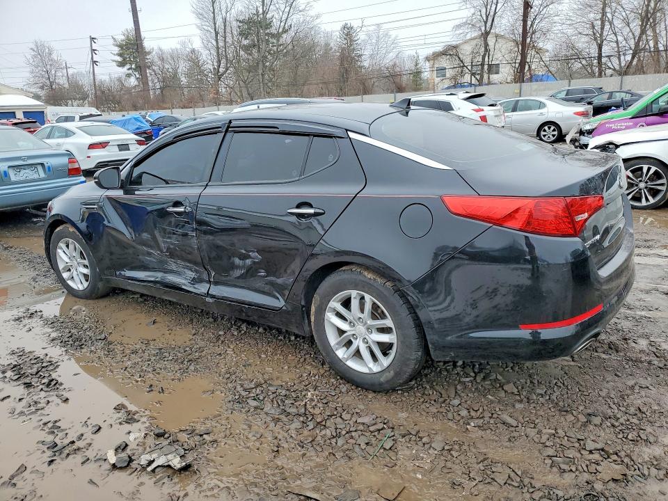 Photo 2 from auction – 2013 KIA OPTIMA with VIN 5XXGM4A73DG182402