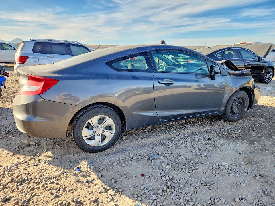 Photo 3 from auction – 2013 HONDA CIVIC LX with VIN 2HGFG3B58DH526895