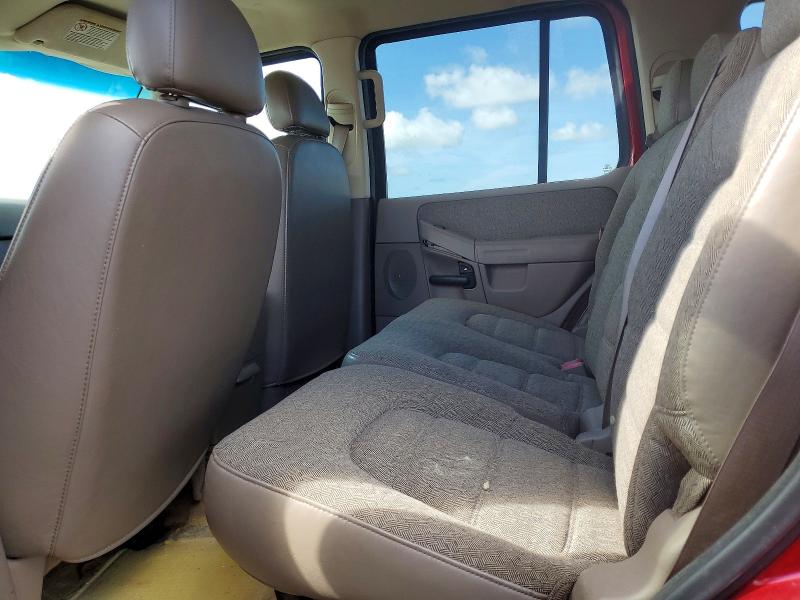 Photo 11 from auction – 2004 FORD EXPLORER with VIN 1FMZU62KX4ZA59065