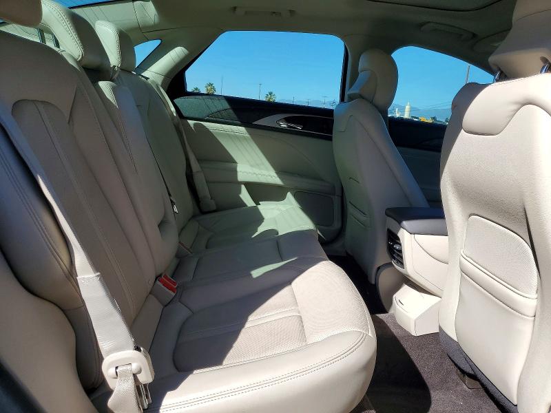 Photo 10 from auction – 2018 LINCOLN MKZ with VIN 3LN6L5E96JR626185