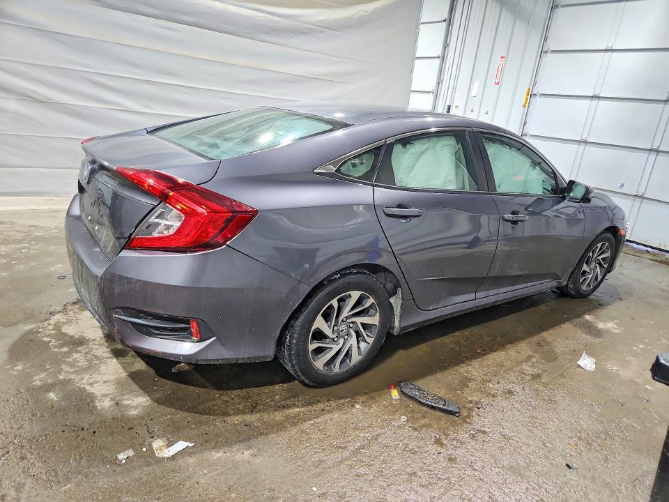 Photo 3 from auction – 2016 HONDA CIVIC with VIN 19XFC2F74GE202777