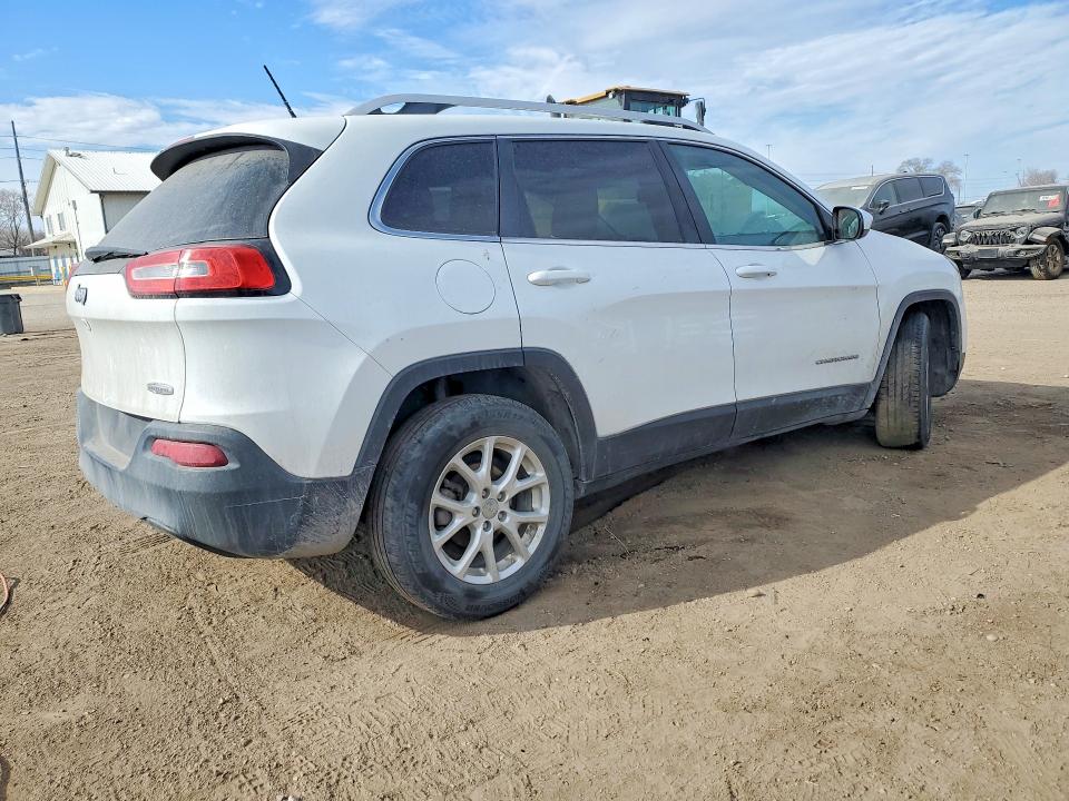Photo 3 from auction – 2015 JEEP CHEROKEE with VIN 1C4PJLCB1FW536827