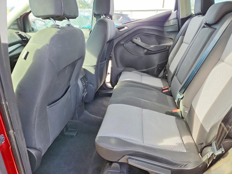Photo 11 from auction – 2017 FORD ESCAPE SE with VIN 1FMCU9GD1HUD41292