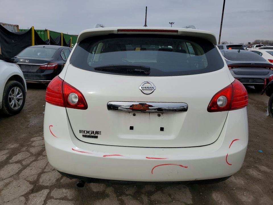 Photo 6 from auction – 2015 NISSAN ROGUE SELE with VIN JN8AS5MT1FW651471