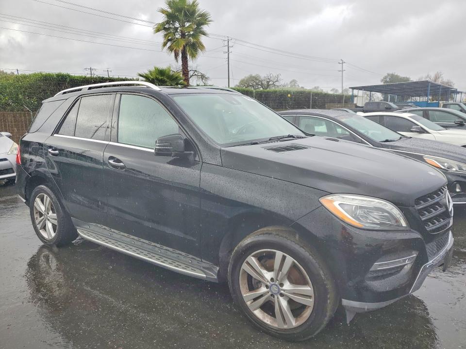 Photo 4 from auction – 2013 MERCEDES-BENZ ML with VIN 4JGDA5HB2DA206479