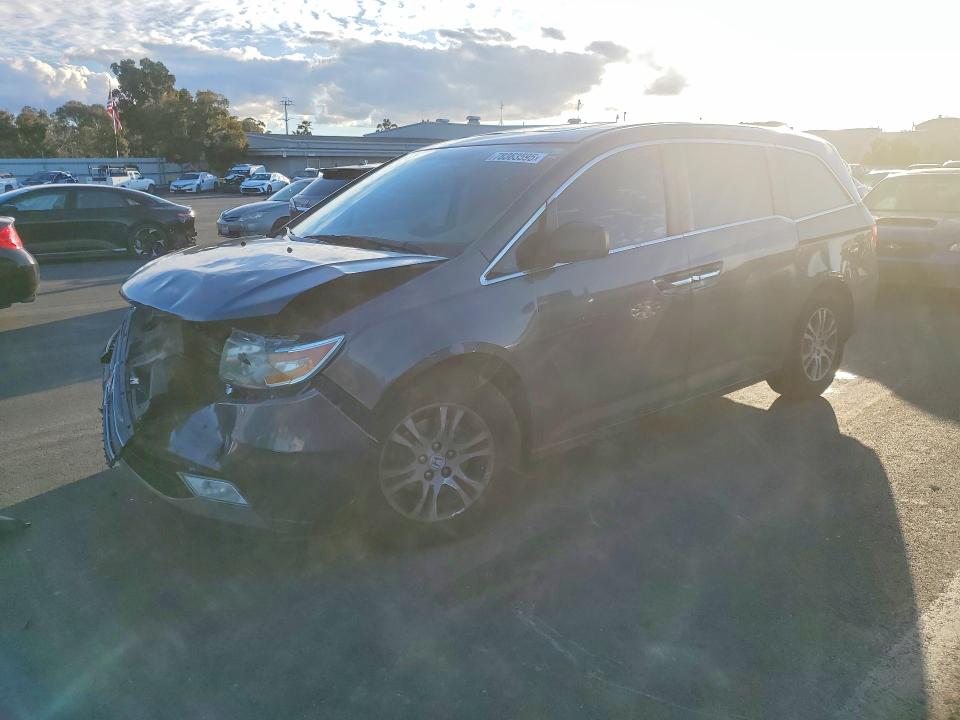 HONDA ODYSSEY 2013 with VIN 5FNRL5H60DB091296 - Photo from auction