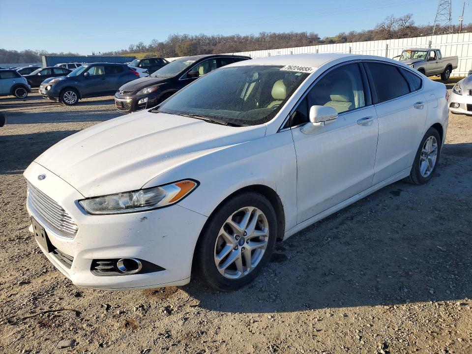 FORD FUSION SE 2013 with VIN 3FA6P0HR4DR195900 - Photo from auction