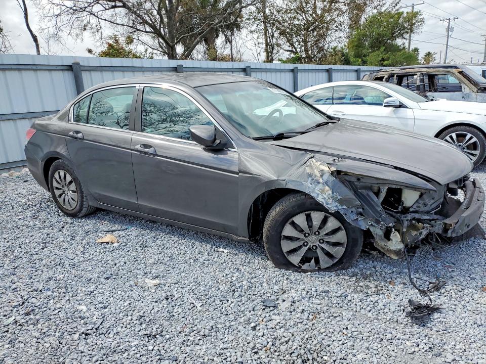 Photo 4 from auction – 2012 HONDA ACCORD with VIN 1HGCP2F30CA095391