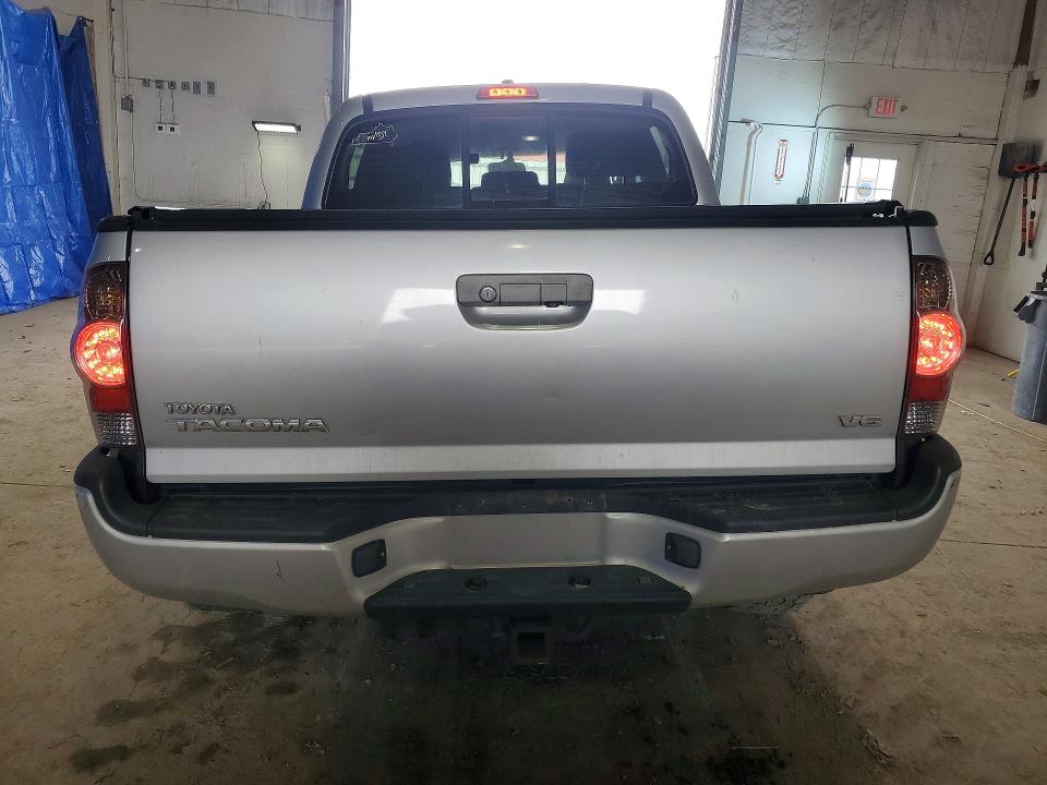 Photo 6 from auction – 2011 TOYOTA TACOMA with VIN 3TMLU4EN5BM072390