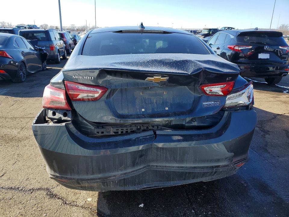 Photo 6 from auction – 2019 CHEVROLET MALIBU LT with VIN 1G1ZD5ST9KF225266