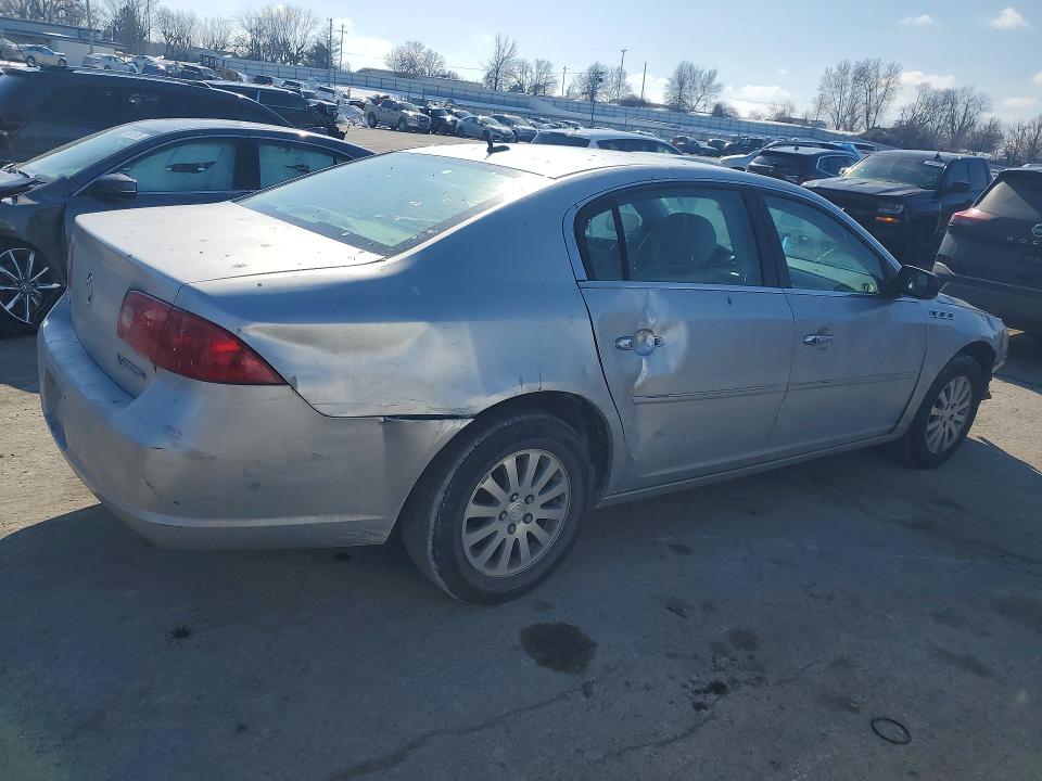 Zdjęcie 3 z aukcji – 2007 BUICK LUCERNE z VIN 1G4HP572X7U237595