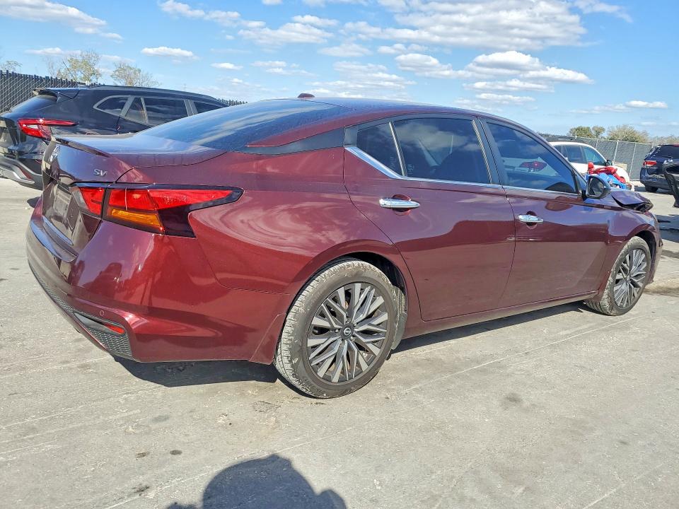 Foto 3 de la subasta – 2024 NISSAN ALTIMA con VIN 1N4BL4DVXRN382153