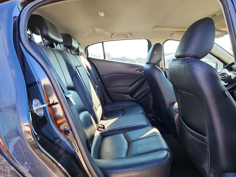 Photo 10 from auction – 2018 MAZDA 3 TOURING with VIN 3MZBN1L36JM258833
