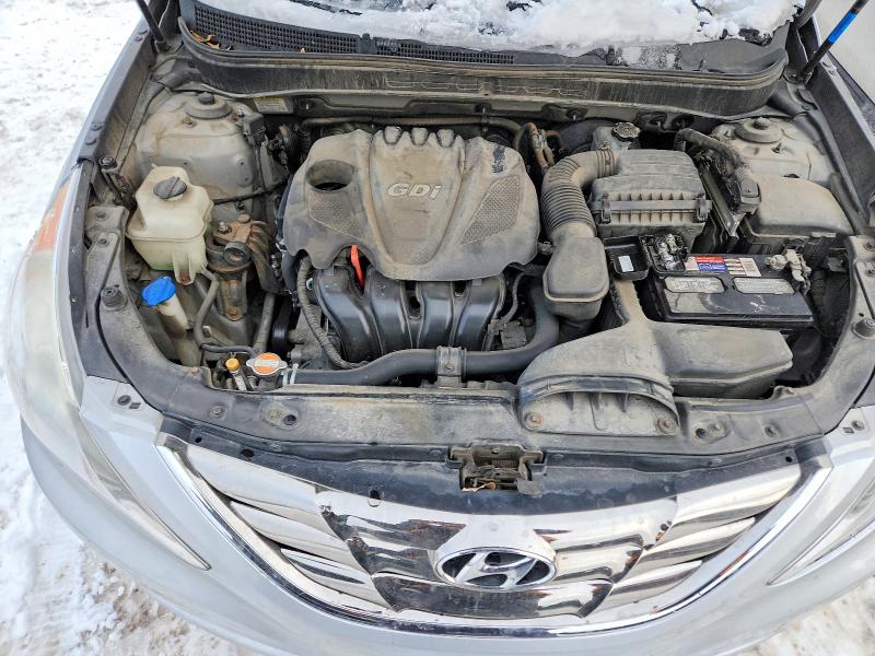 Photo 11 from auction – 2011 HYUNDAI SONATA SE with VIN 5NPEC4AC7BH268532