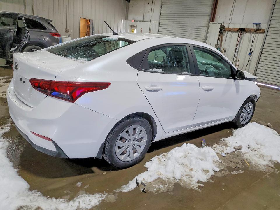 Photo 3 from auction – 2021 HYUNDAI ACCENT with VIN 3KPC24A60ME137471