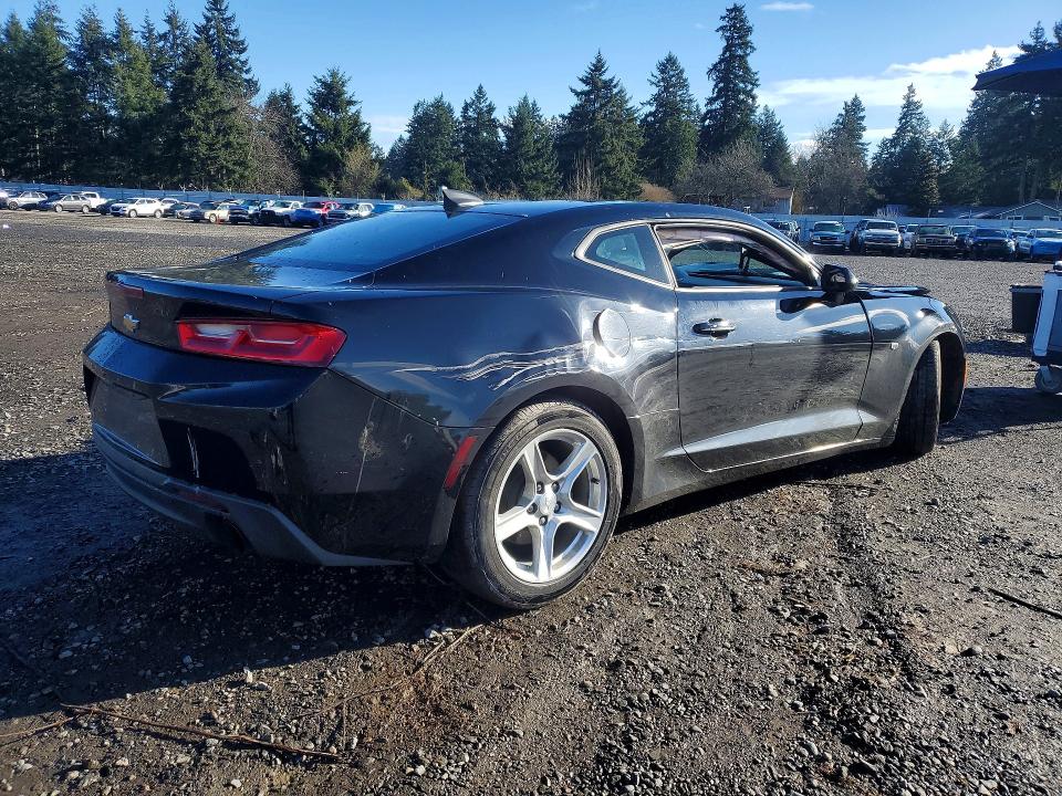 Photo 3 from auction – 2018 CHEVROLET CAMARO with VIN 1G1FB1RX7J0180551