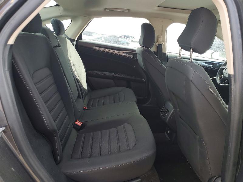 Photo 10 from auction – 2020 FORD FUSION with VIN 3FA6P0HD5LR136311