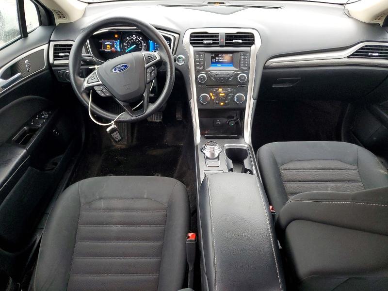 Photo 8 from auction – 2017 FORD FUSION with VIN 3FA6P0LU5HR285459