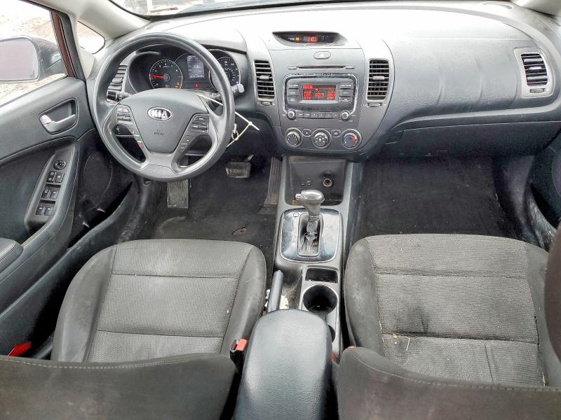 Photo 8 from auction – 2018 KIA FORTE LX with VIN 3KPFK4A78JE260419