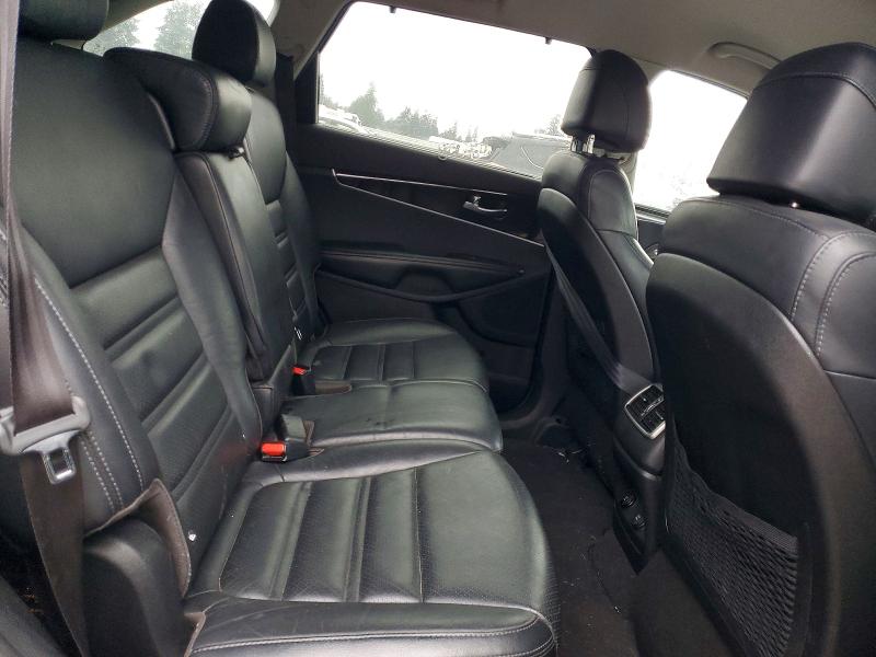 Photo 11 from auction – 2017 KIA SORENTO with VIN 5XYPHDA53HG338331