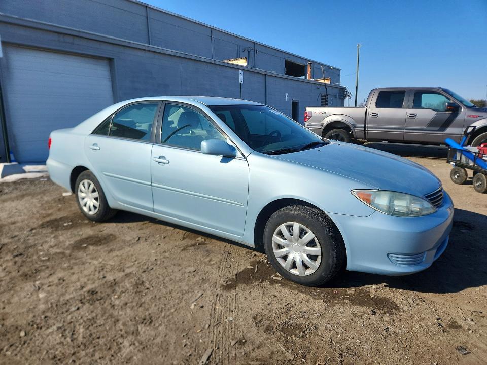 Photo 4 from auction – 2006 TOYOTA CAMRY LE with VIN 4T1BE32K66U717803