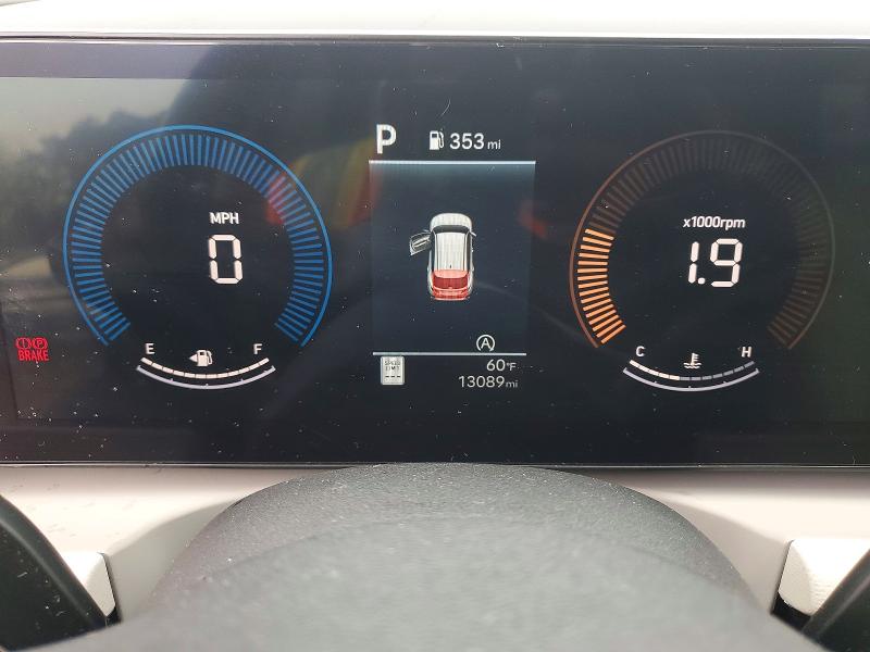 Photo 9 from auction – 2025 HYUNDAI TUCSON with VIN 5NMJB3DE4SH575565