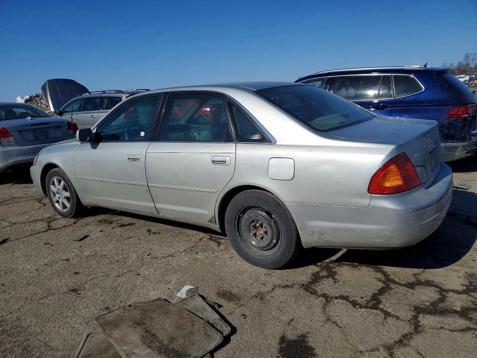 Photo 2 from auction – 2001 TOYOTA AVALON XL with VIN 4T1BF28B31U124665