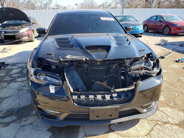 Photo 5 from auction – 2017 CHRYSLER 300 with VIN 2C3CCABT7HH506065