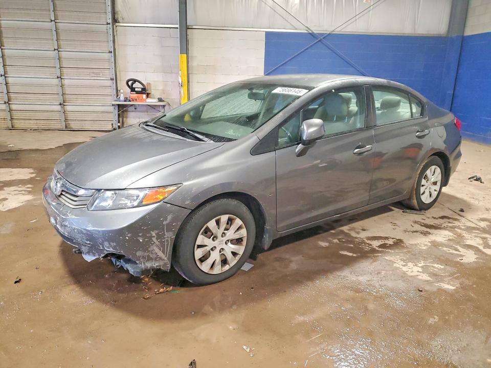 HONDA CIVIC LX 2012 مع رقم تعريف المركبة 19XFB2F53CE390963 - صورة من المزاد