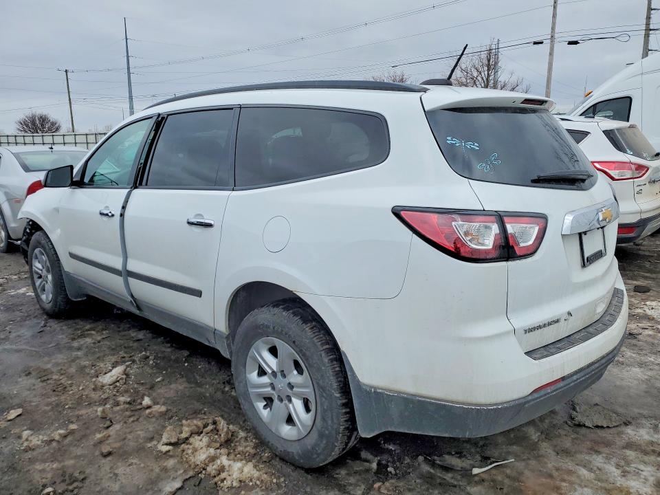 Photo 2 from auction – 2017 CHEVROLET TRAVERSE L with VIN 1GNKRFKD4HJ352089
