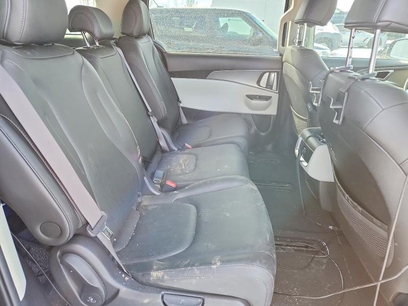 Photo 11 from auction – 2022 KIA CARNIVAL with VIN KNDNB4H35N6091924