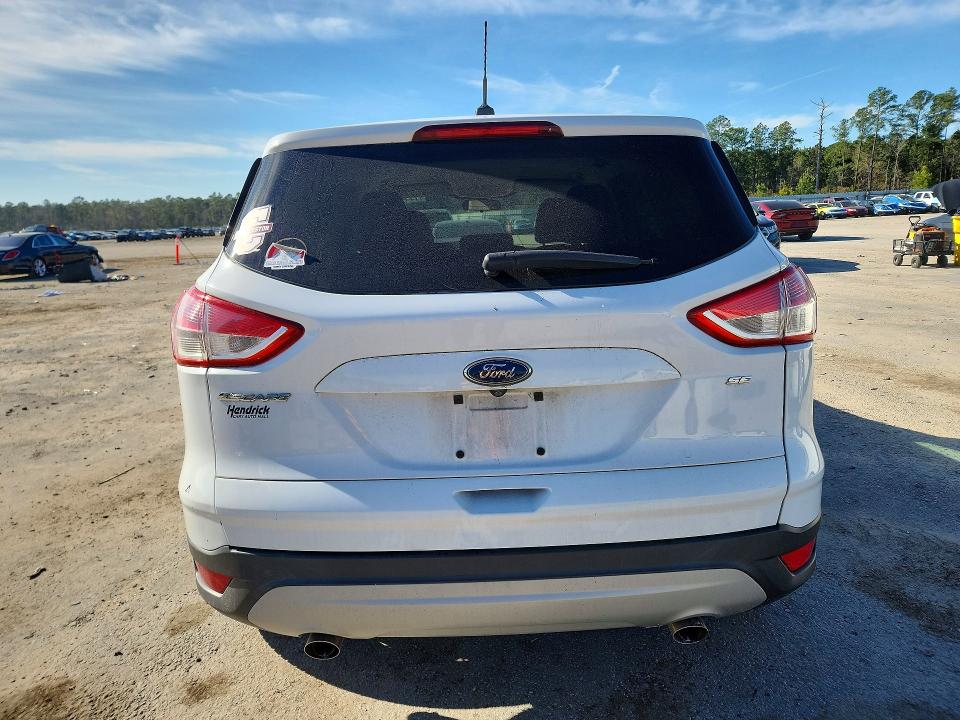 Photo 6 from auction – 2015 FORD ESCAPE with VIN 1FMCU0G73FUB35846