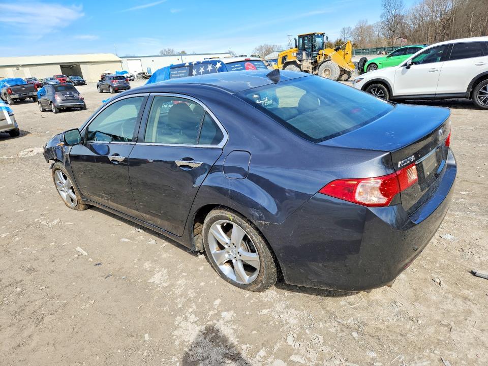 Photo 2 from auction – 2013 ACURA TSX with VIN JH4CU2F60DC002004